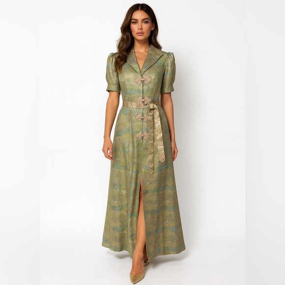 Original 1930s Chinese Silk Brocade House Coat Robe Dress Floral Frog Closures - Picture 1 of 17
